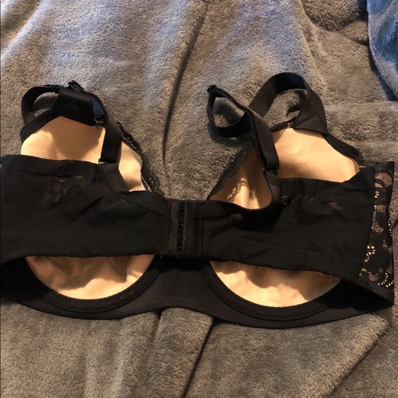 32DDDUnlined soma bra - Picture 3 of 5